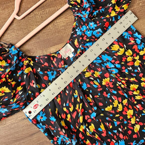 Parker Long Sleeve  Cold Shoulder 100% Silk Blouse Top S Floral - Picture 3 of 9